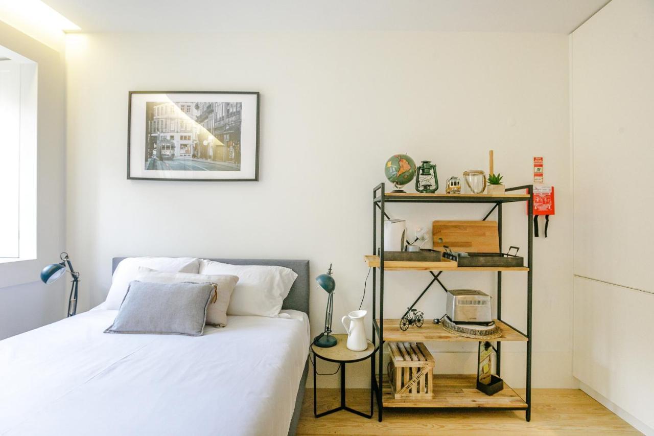 Lovelystay - Taipas Studio With Ac Porto Exterior photo