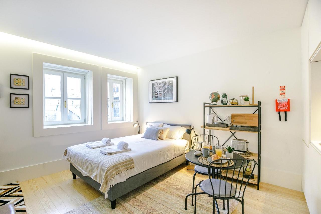 Lovelystay - Taipas Studio With Ac Porto Exterior photo